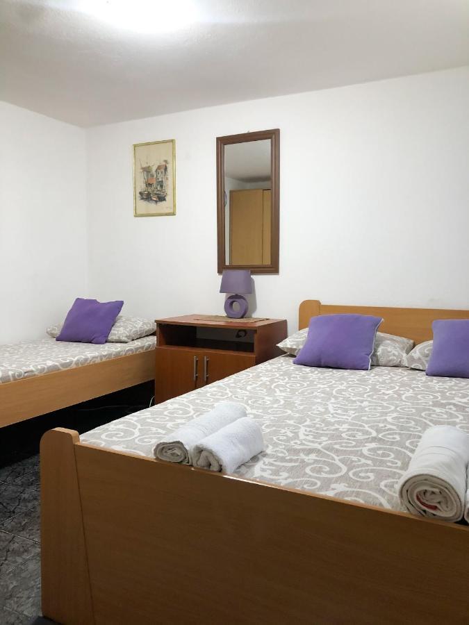 Apartments Moracanin Sutomore Bagian luar foto
